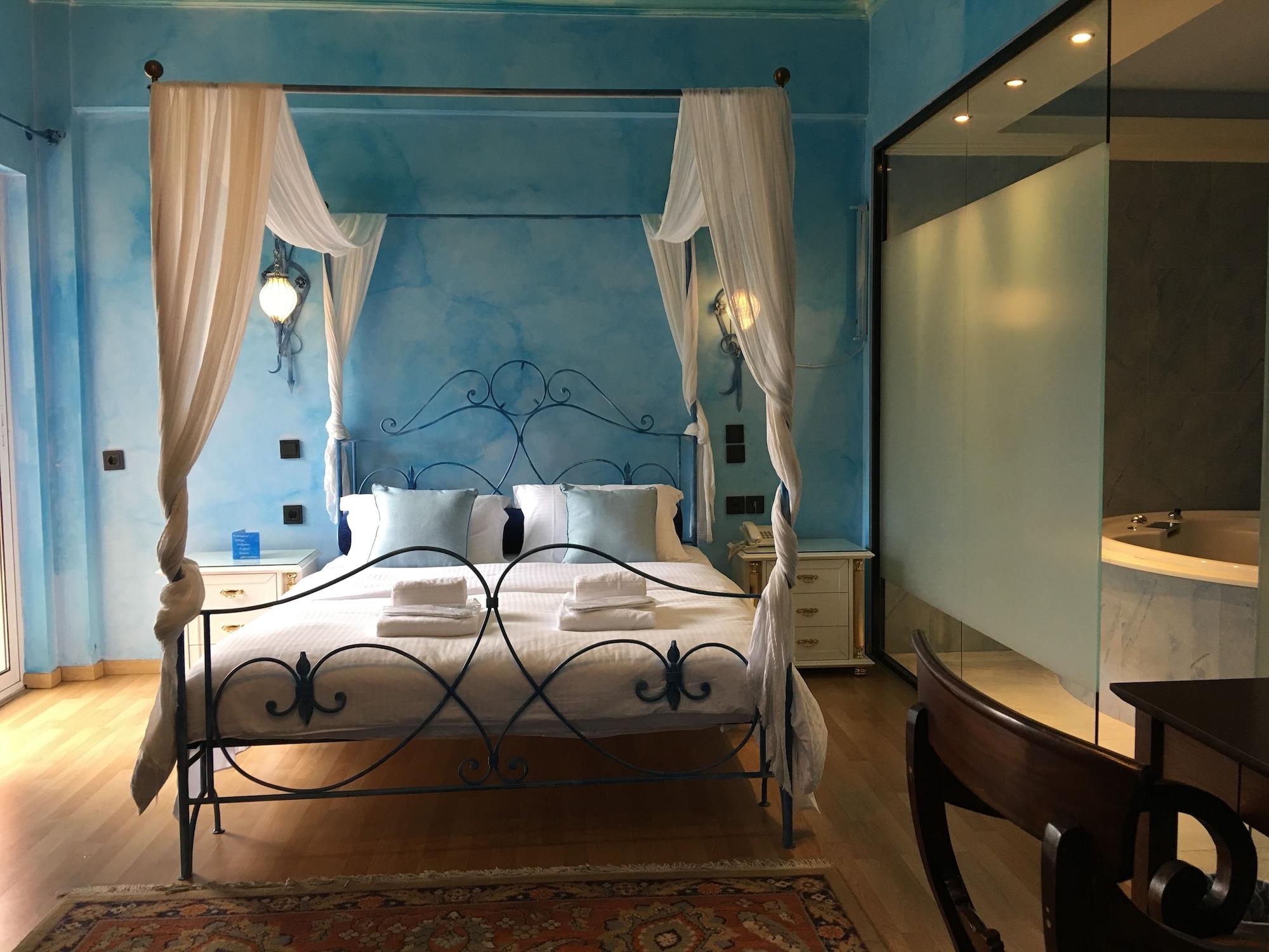 Anastazia Luxury &
