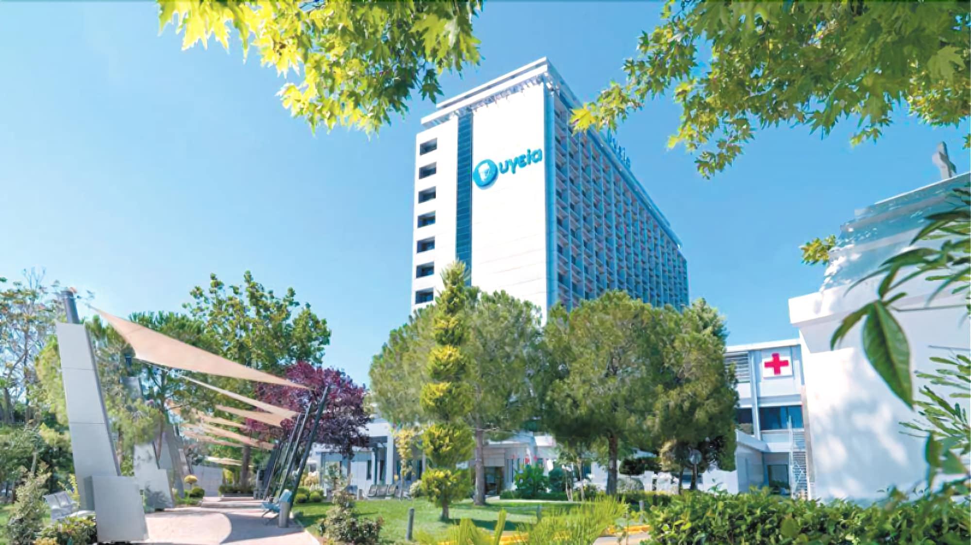 Anastazia Luxury & 2*