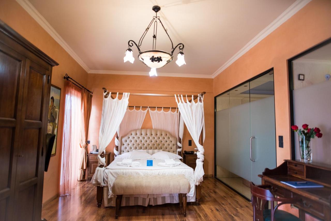 Ξενοδοχείο Anastazia Luxury & Αθήνα