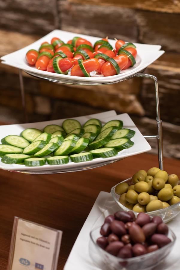 Anastazia Luxury & אתונה