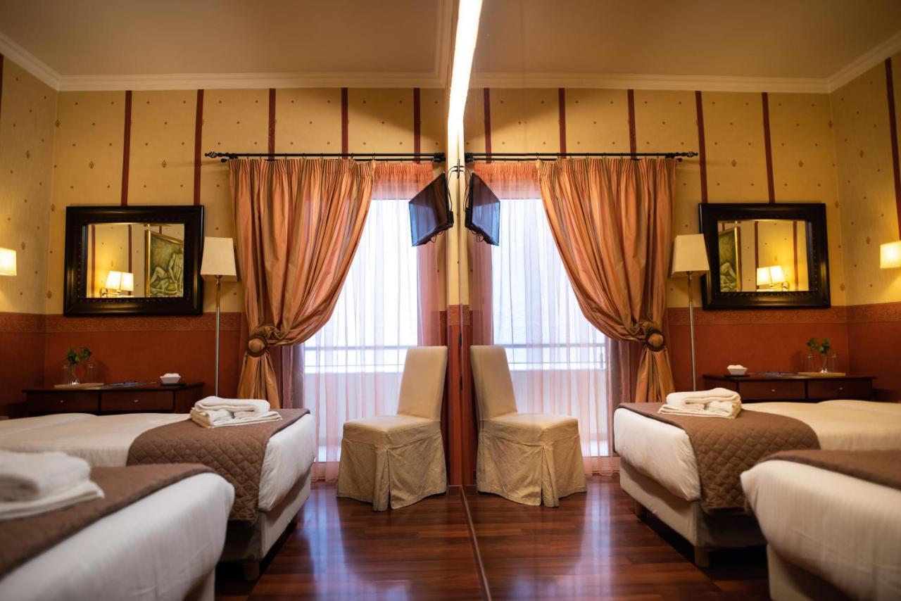 Anastazia Luxury & Hotel Ateny